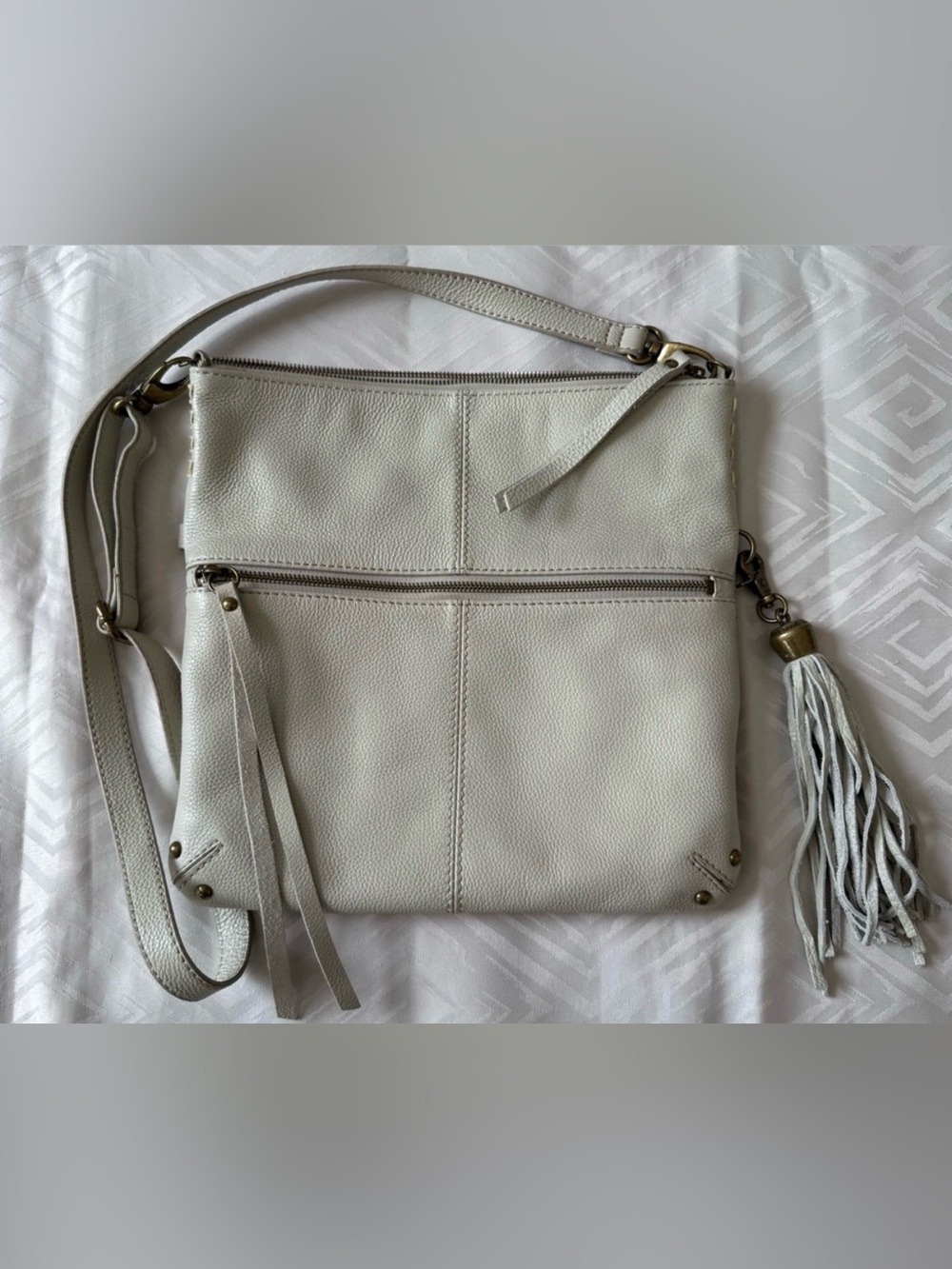 Lucky Brand Cream Crossbody Bag with Tassel Leather Purse Stitched